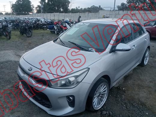 KIA RIO 2018, foto 1 de 19