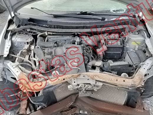 NISSAN TIIDA 2018, foto 10 de 19