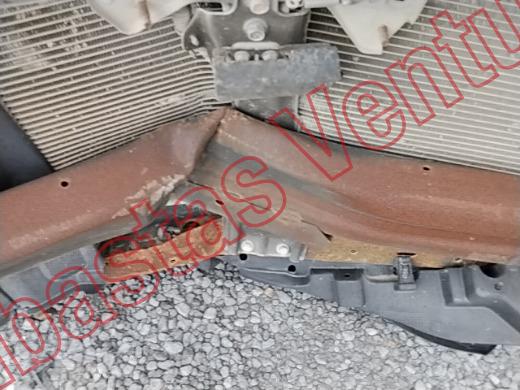 NISSAN TIIDA 2018, foto 18 de 19