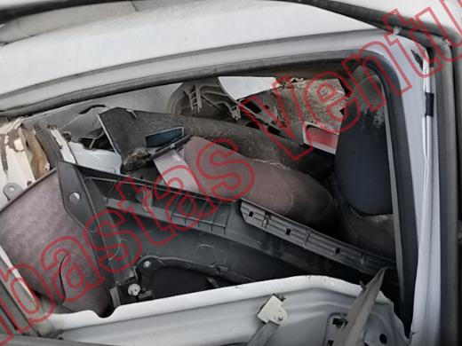 NISSAN V-DRIVE 2023, foto 13 de 19