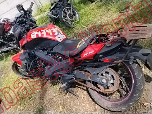 BAJAJ DOMINAR 2021, foto 8 de 19