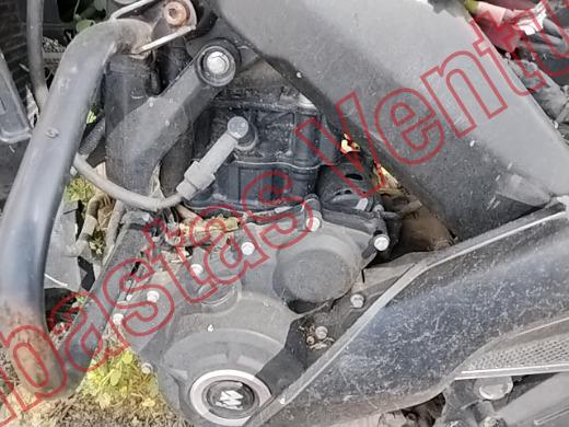 BAJAJ DOMINAR 2021, foto 9 de 19