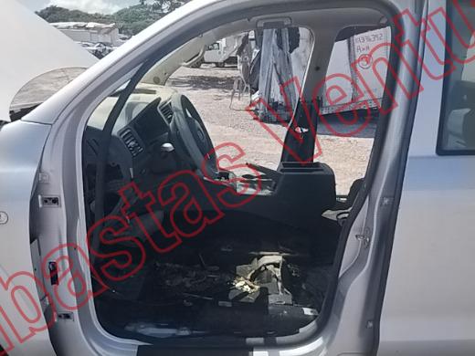 VOLKSWAGEN AMAROK 2019, foto 17 de 19