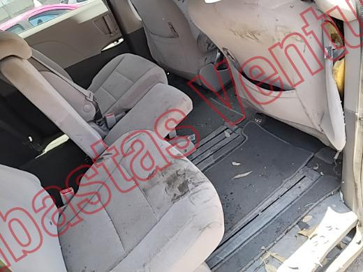 TOYOTA SIENNA 2020, foto 13 de 19