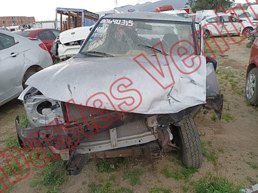 NISSAN NP300 2011, foto 2 de 19