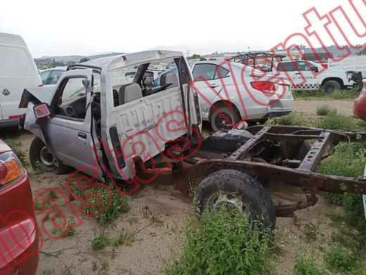 NISSAN NP300 2011, foto 8 de 19