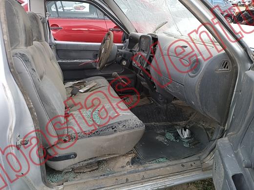 NISSAN NP300 2011, foto 13 de 19