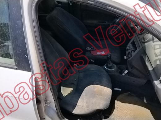 VOLKSWAGEN GOL 2010, foto 12 de 19
