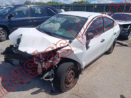 NISSAN VERSA 2018, foto 1 de 19