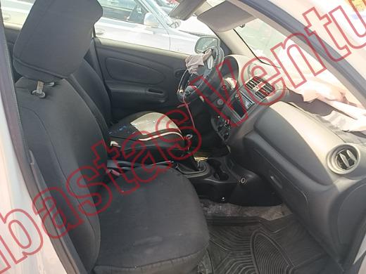 NISSAN VERSA 2018, foto 12 de 19
