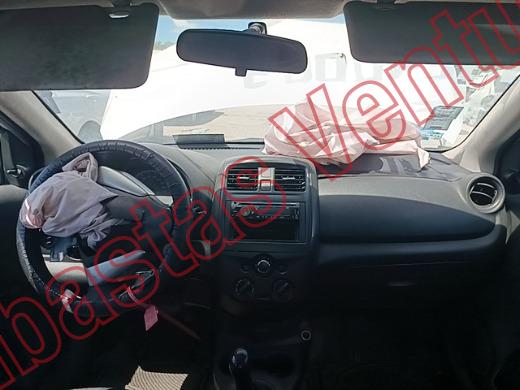 NISSAN VERSA 2018, foto 14 de 19