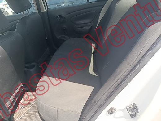 NISSAN VERSA 2018, foto 16 de 19