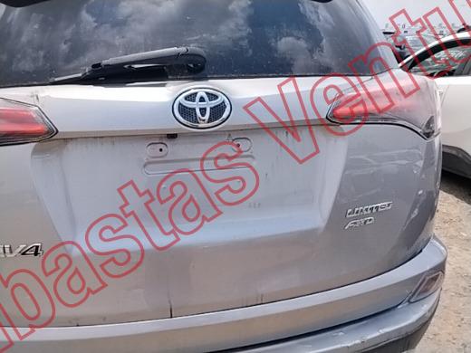 TOYOTA RAV4 2017, foto 19 de 19