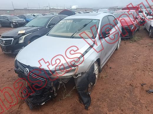 VOLKSWAGEN JETTA 2013, foto 1 de 19