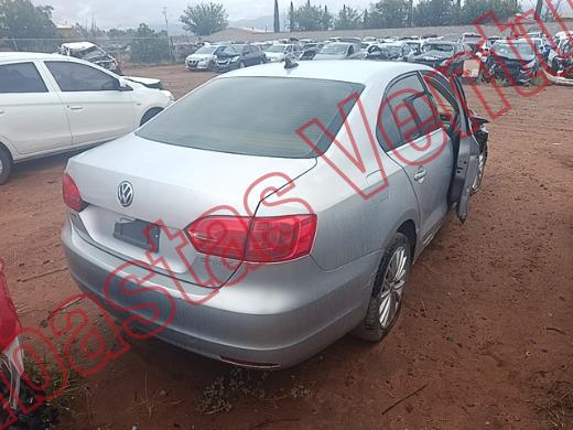 VOLKSWAGEN JETTA 2013, foto 5 de 19