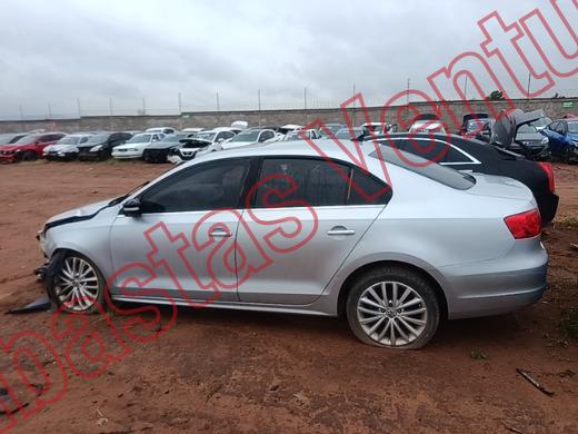 VOLKSWAGEN JETTA 2013, foto 8 de 19