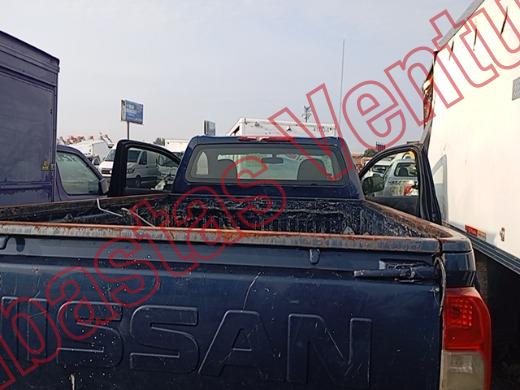 NISSAN NP 300 2017, foto 15 de 19