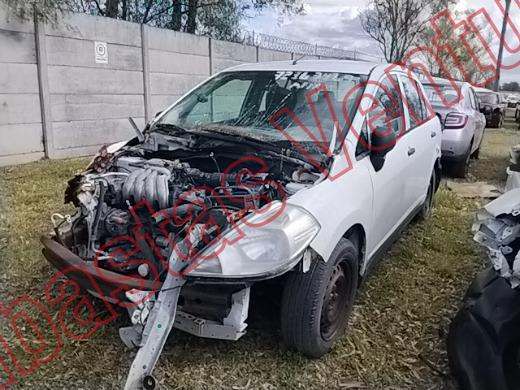 NISSAN TIIDA 2016, foto 1 de 19