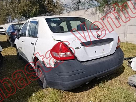 NISSAN TIIDA 2016, foto 7 de 19