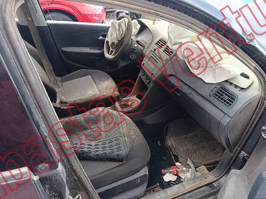 VOLKSWAGEN VENTO 2019, foto 12 de 19
