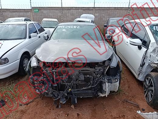 INFINITI Q60 2017, foto 2 de 19