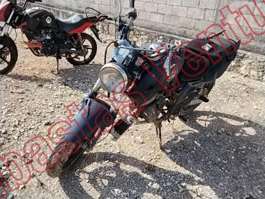 HONDA CB 2002, foto 1 de 19