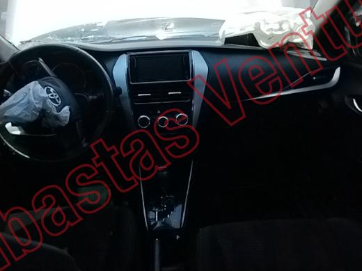 TOYOTA YARIS 2019, foto 14 de 19