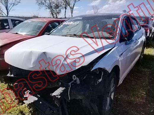 VOLKSWAGEN JETTA 2019, foto 1 de 19