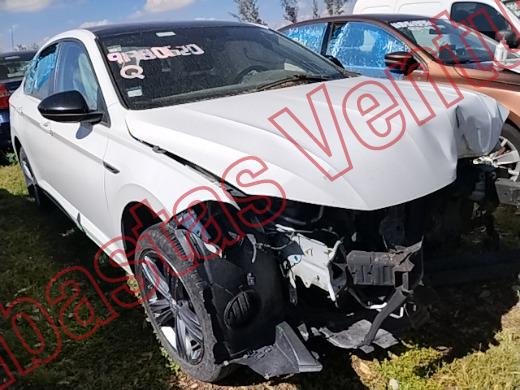 VOLKSWAGEN JETTA 2019, foto 3 de 19