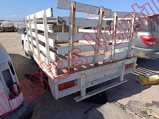 NISSAN NP 300 2019, foto 8 de 19