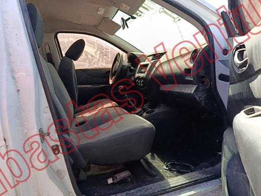 NISSAN NP 300 2019, foto 12 de 19