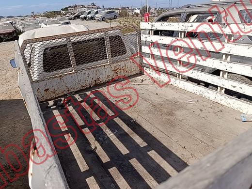 NISSAN NP 300 2019, foto 15 de 19