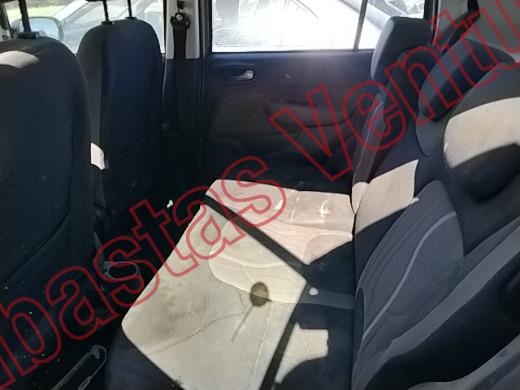 FIAT UNO 2018, foto 16 de 19