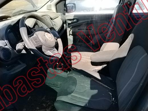 FIAT UNO 2018, foto 17 de 19