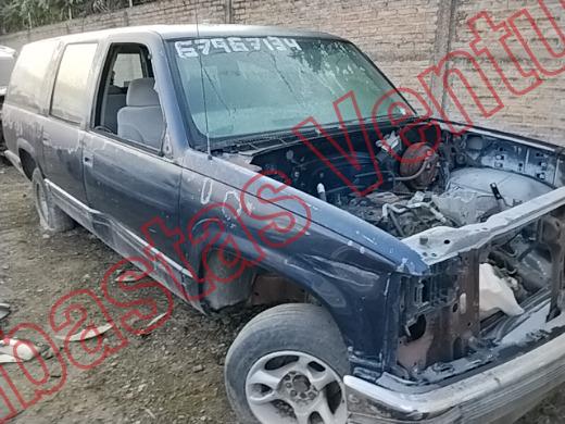 CHEVROLET SUBURBAN 1997, foto 3 de 19