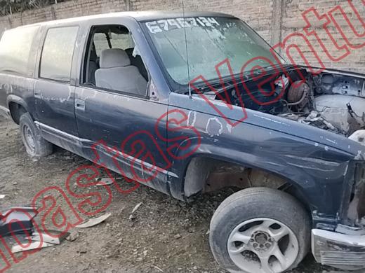 CHEVROLET SUBURBAN 1997, foto 4 de 19