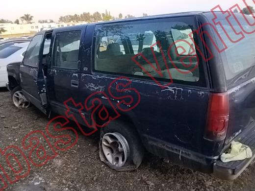 CHEVROLET SUBURBAN 1997, foto 8 de 19