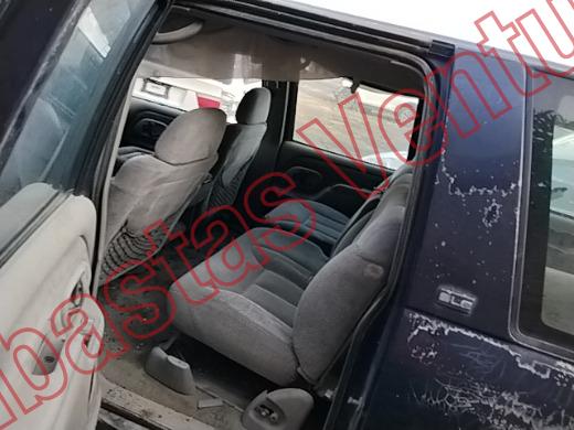 CHEVROLET SUBURBAN 1997, foto 16 de 19