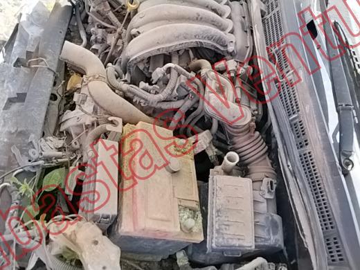 NISSAN TIIDA 2011, foto 9 de 19