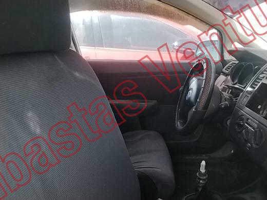 NISSAN TIIDA 2011, foto 12 de 19