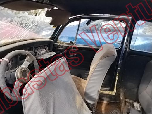 VOLKSWAGEN SEDAN 1975, foto 17 de 19