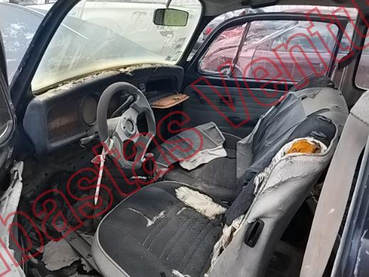 VOLKSWAGEN SEDAN 1990, foto 17 de 19