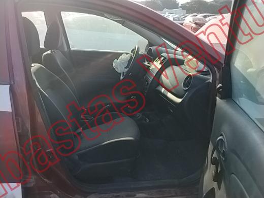 NISSAN VERSA 2020, foto 12 de 19
