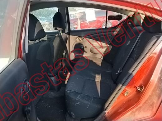 NISSAN VERSA 2020, foto 16 de 19