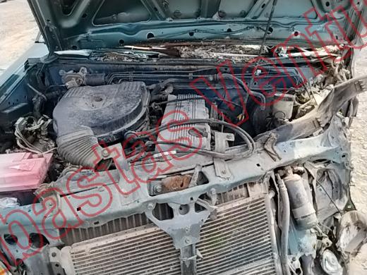 NISSAN PICK UP 2003, foto 10 de 19