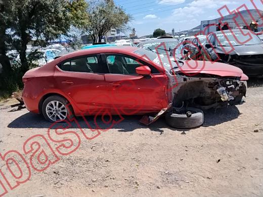 MAZDA MAZDA 3 2016, foto 4 de 19