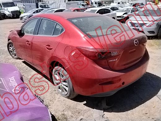 MAZDA MAZDA 3 2016, foto 7 de 19