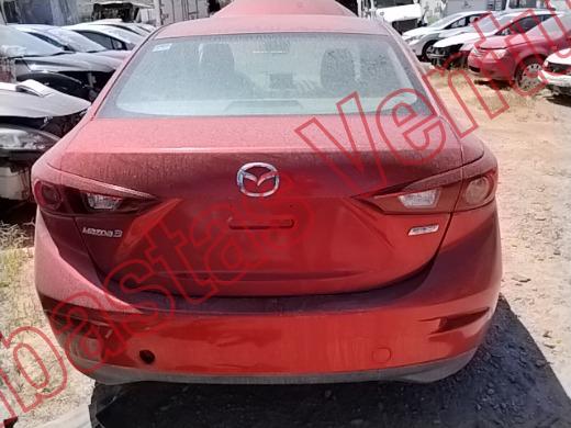 MAZDA MAZDA 3 2016, foto 15 de 19