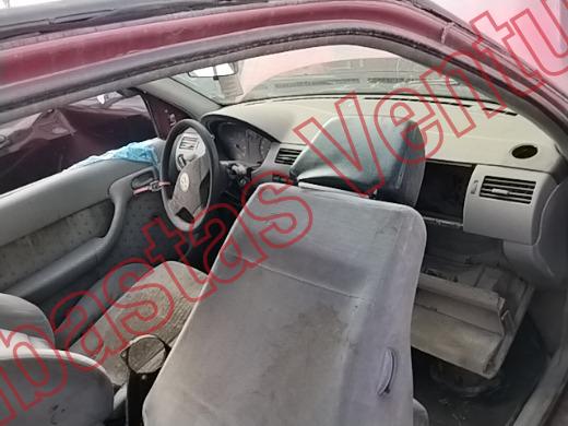 VOLKSWAGEN POINTER 2001, foto 12 de 19