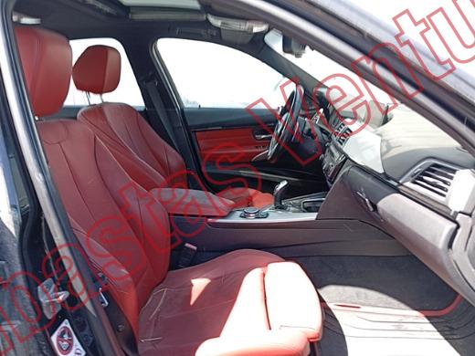 BMW 330I 2016, foto 12 de 19